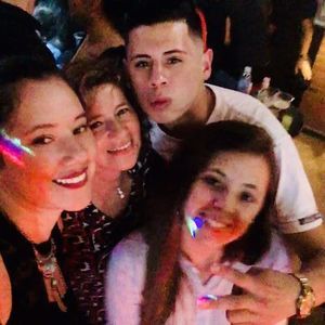 Meet your Posher, Mary sella